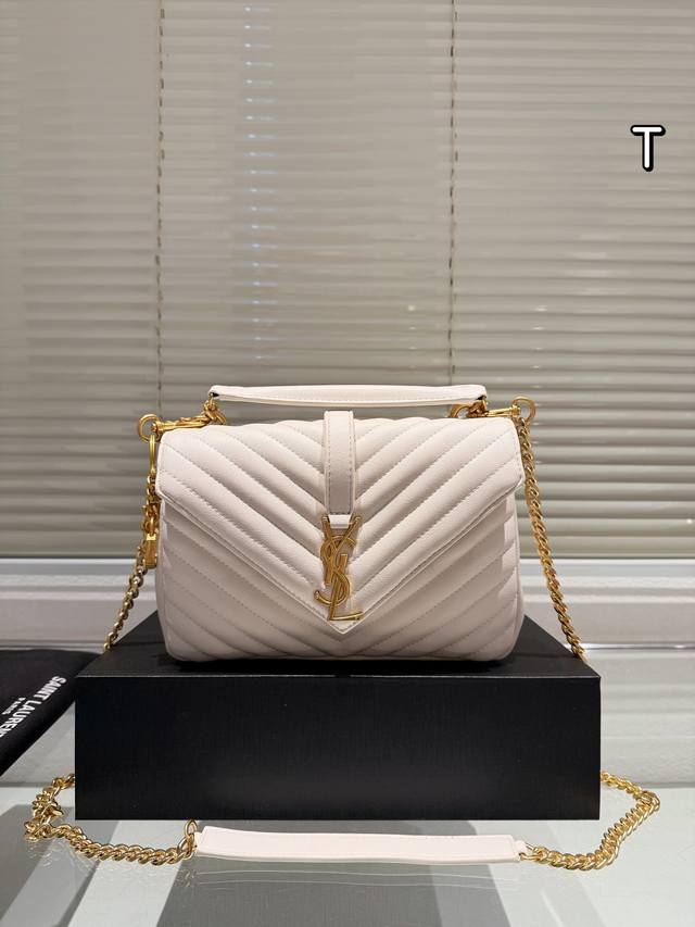 Folding gift box Ysl mailman bag, this year's super hot mailman bag, Saint Laurent flip mailman bag self retention recommendation, Saint Laurent ysl Niki counter new star style, recommended by many bloggers, retains ysl's consistent rock spirit and u