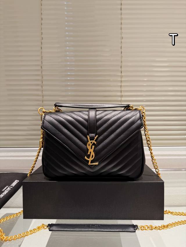 Folding gift box Ysl mailman bag, this year's super hot mailman bag, Saint Laurent flip mailman bag self retention recommendation, Saint Laurent ysl Niki counter new star style, recommended by many bloggers, retains ysl's consistent rock spirit and u