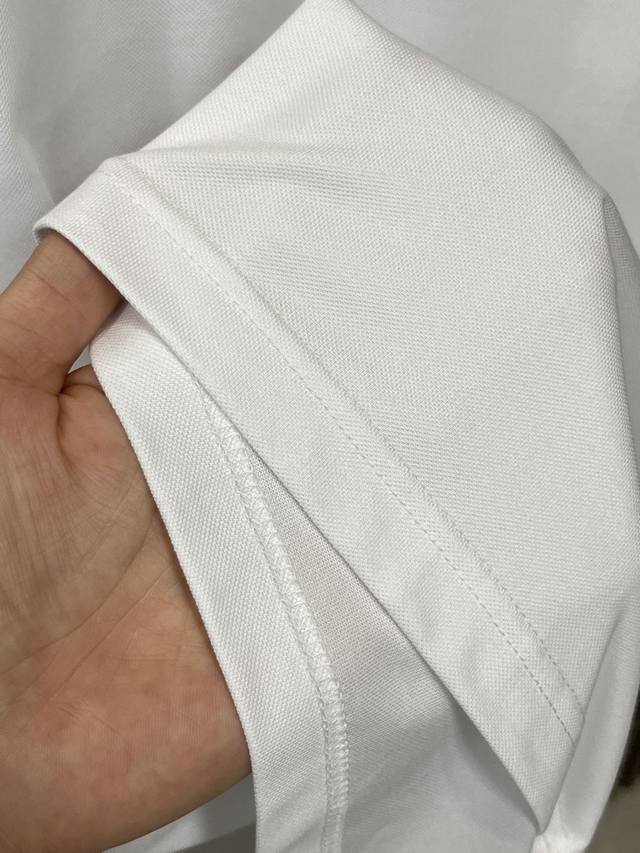 Armani 24SS new spring/summer short sleeved lapel T-shirt polo, the highest version custom high-end vermilion fabric simple and fashionable, thread color matching thread color super beautiful! Embroidered classic Gucci logo on the chest