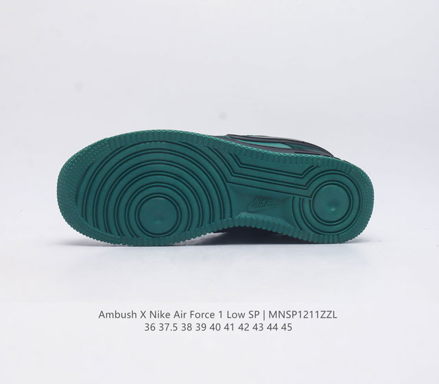 The Nike Air Force One Af1 low top casual sports board shoes Ambush X Nk Air Force 1 07 Low Sp Air Force One co branded iconic swoosh extends beyond the heel