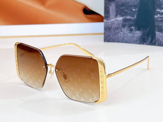 Louis Vuitton Model ：Z1994U Size ：57-13-145