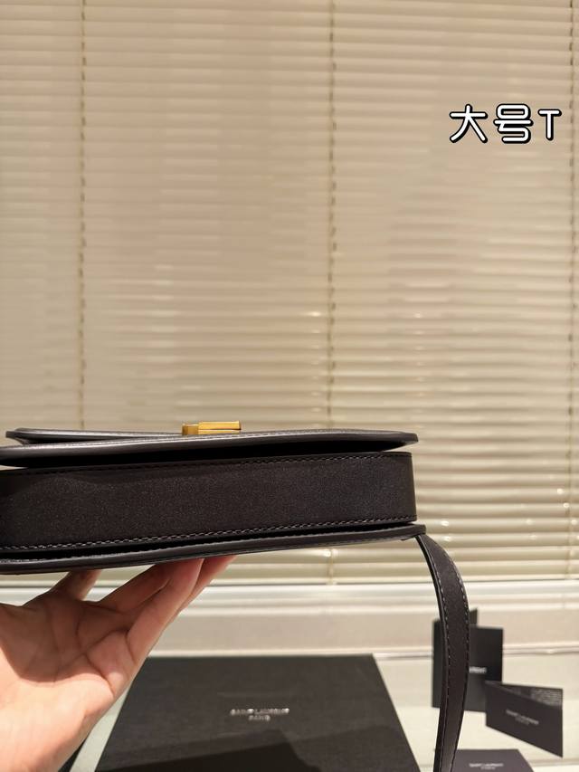 Large Ysl Tofu Bag It Bag_ Must Know Hot Item, Ysl Solferino Original Factory Fine Toothpick Pattern Box Leather, with excellent hand feel and flexibility of the leather surface! The newly designed 