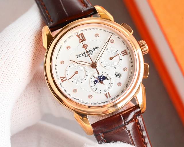 Patek Philippe, a platinum Patek Philippe, made a stunning debut with a 41mm diameter that is suitable for men's hand sizes, making it both business and casual. The visual impact is strong, unforgettable, and the physical texture is more beautiful. 1