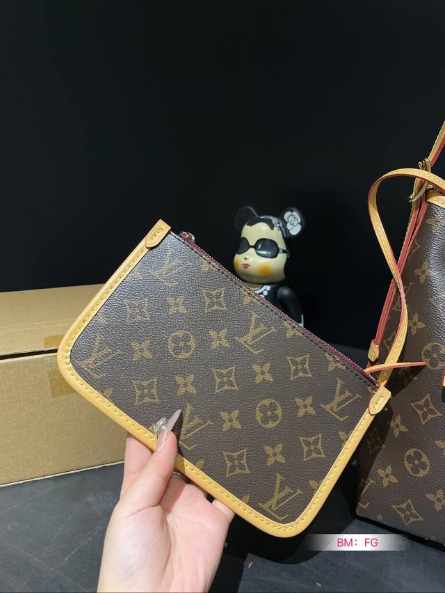 Comes with a folding gift box Lv, Kerry Ao bag, July new collection, old flower painted labubu women's bag, Carry All new collection, neverfull Lv, early spring game On series, Neverfull new shopping bag: