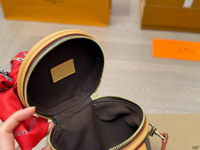 Airplane Box Chip Version Lv Nano Money Bucket Super Cute and Easy to Match, Suitable for Commuting and Fashionable! Simple clothes can become fashionable and refined with just one outfit! Cute and capable of concave shape~Size 12 14: