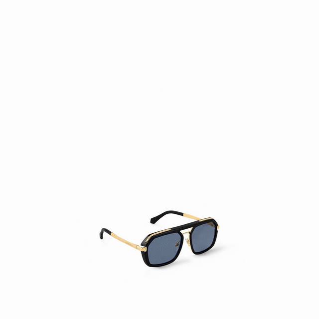 Louis Vuitton's new sunglasses. Model: Z2067U, Size: 56, 18-145