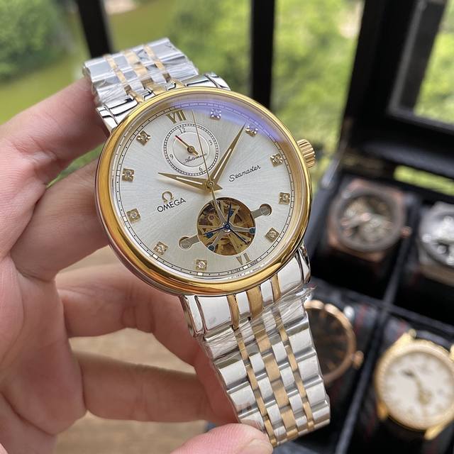 Belt: Steel Belt: Large Flywheel New Model Latest: Omega Best Design Exclusive First Release Type: Boutique Men's Watch Strap: Genuine Leather Strap Movement: High end Fully Automatic Mechanical Movement Mirror: Mineral Reinforced Glass: