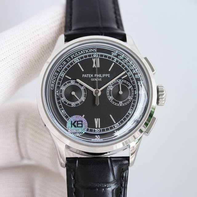 The white shell gold shell Tw Patek Philippe complex function timing series 5170G-001 series 1 has launched a new model equipped with a Roman stripe watch dial, injecting a retro style into the watch and highly favored by high-quality mechanical hour