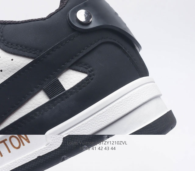 Louis Vuitton deconstruction straps Louis Vuitton Lv board shoes fashion thick sole height increasing sports shoes trendy men's shoes comfortable non slip sole and versatile screen dominating the entire fashion and entertainment industry. The details