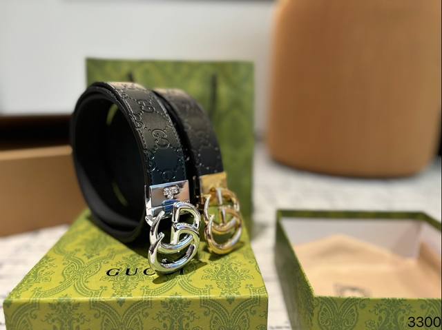 Guccl, original genuine product, high-end belt of the same style at the counter The belt adopts the latest and original styles from Gucci counters, with a grand and glossy appearance. It is made of 100% imported cowhide, and the buckle is made of pur