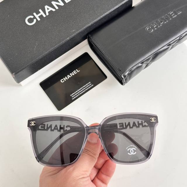 Chanel * Model: CH6806 Size: 66 Ports 17-145