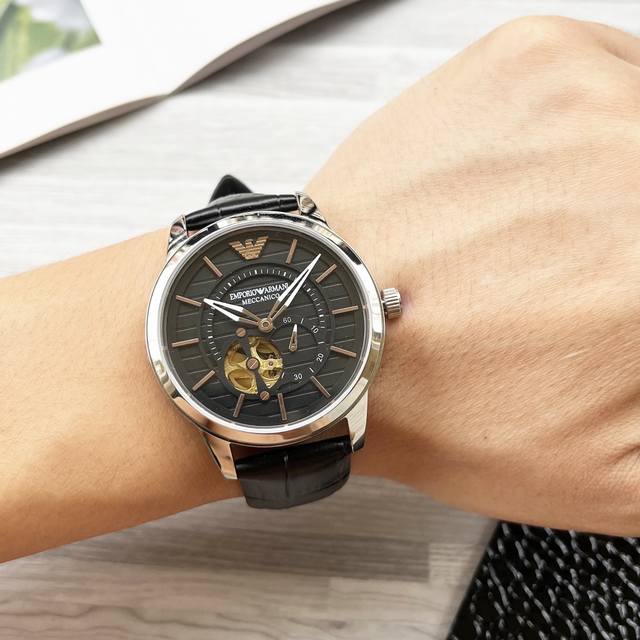 Unified Armani Men's Watch Song Weilong's Trendy Hollow Mechanical Watch with Unique Craftsmanship, Fashionable and Casual Transparent Heart, Rich in Modern Art, Exquisite Hollow Crown Logo Eagle shaped Hollow Dial Bar Fixed Nail Scale Matte Steel St