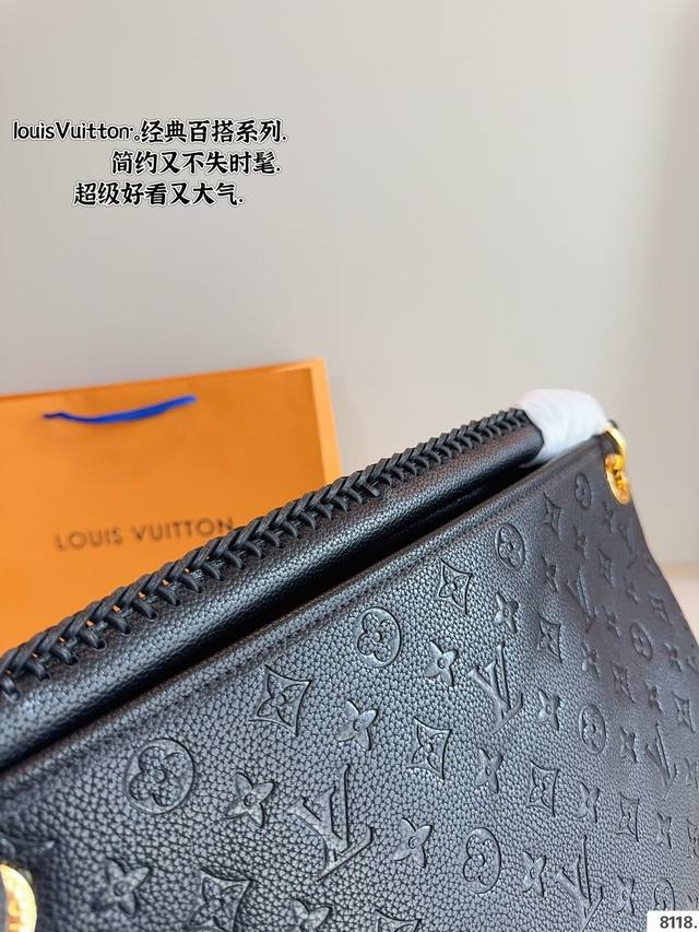 Lv | Louis Vuitton Artsy handbag shopping bag with large capacity design, hand woven handle with simple yet luxurious temperament. The large capacity and three-dimensional triangular lines on the side provide a sense of stability. Arsty has a sharp e