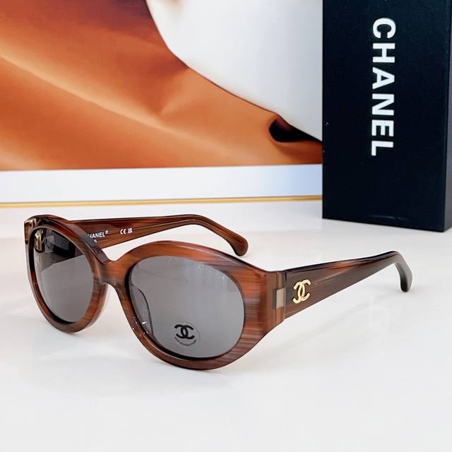 Chanel Model: 71598 Size: 54 Ports 20-140
