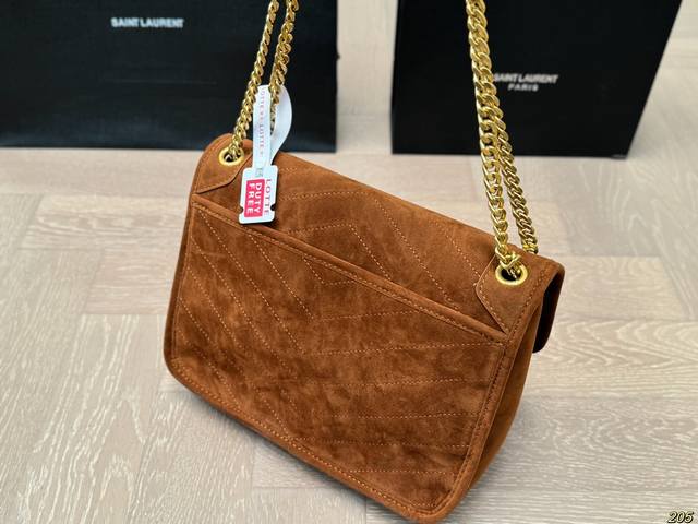 Same price box Ysl Saint Laurent niki diagonal cross bag for free hot, comfortable, comfortable, elegant, casual fashion and versatile size: 28 20 22 16