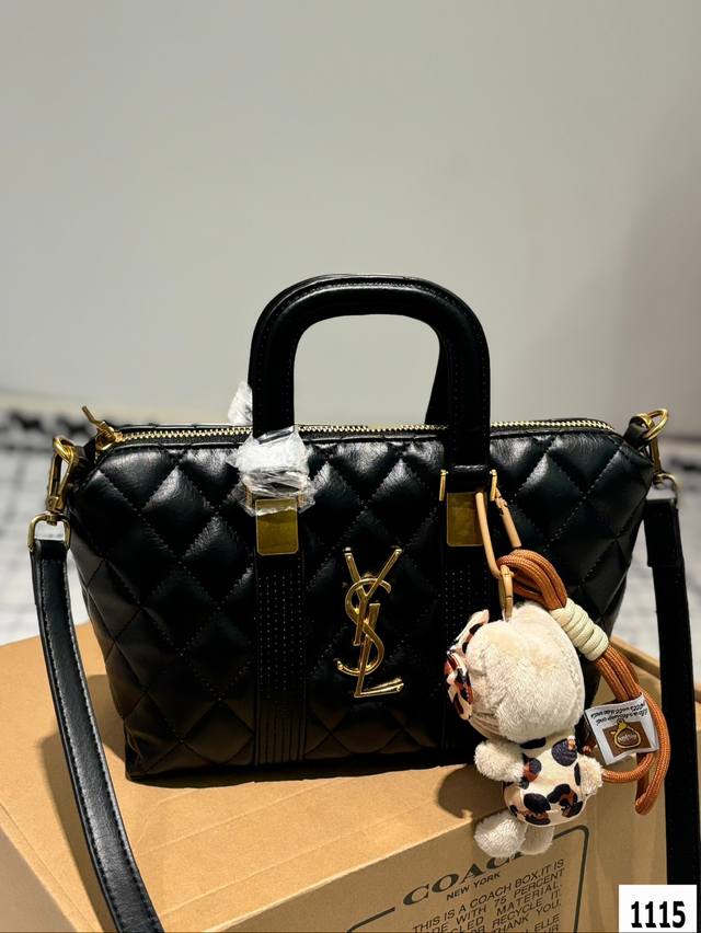 The Ysl handbag with accompanying box is a hot and stylish new item that looks great when you go out. Size 22 17