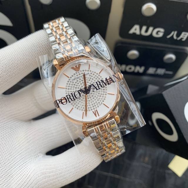 The original Armani Starry Sky women's watch model ar1926 features a gold and Ar1925 silver dial with a diameter of 32mm and a 316 stainless steel strap. Armani Starry Sky's diamonds are made of imported Swarovski crystal diamonds, including regular