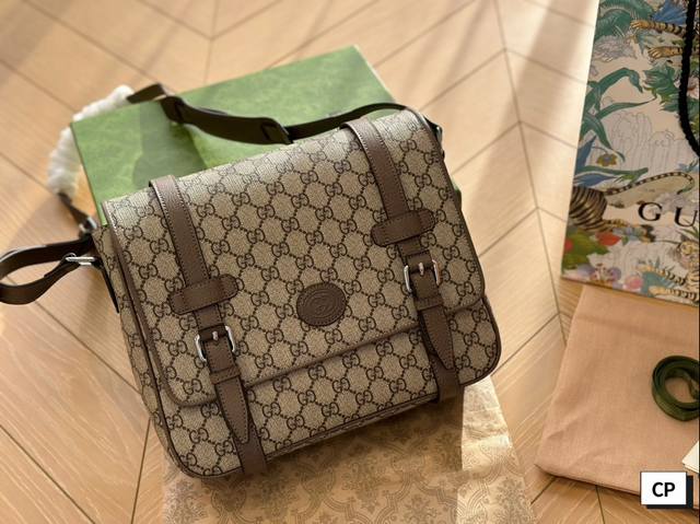 Folding Box Gucci New Postman Bag Retro Trend Male Trendy Female Essential Item Large Capacity Size 28cm: