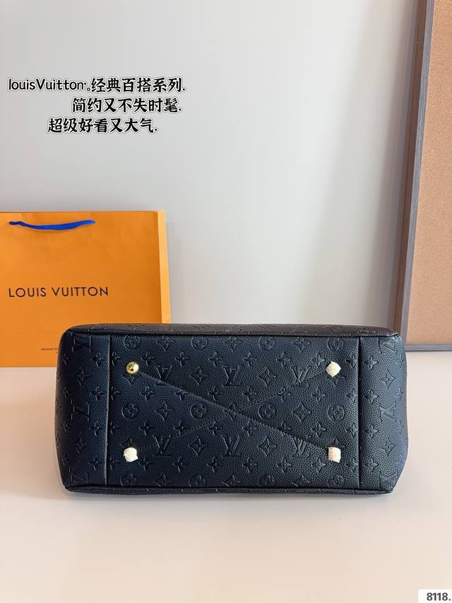 Lv | Louis Vuitton Artsy handbag shopping bag with large capacity design, hand woven handle with simple yet luxurious temperament. The large capacity and three-dimensional triangular lines on the side provide a sense of stability. Arsty has a sharp e