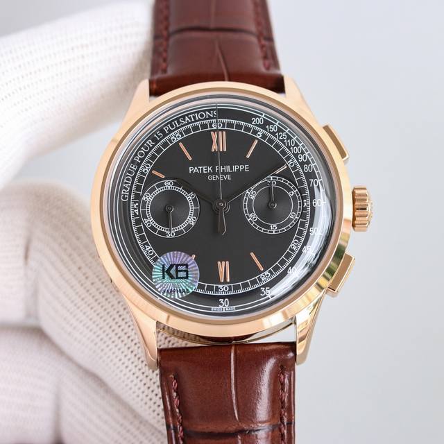 The white shell gold shell Tw Patek Philippe complex function timing series 5170G-001 series 1 has launched a new model equipped with a Roman stripe watch dial, injecting a retro style into the watch and highly favored by high-quality mechanical hour