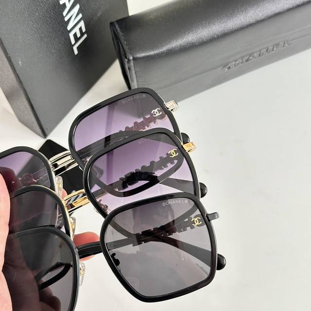 Detail Image: Chanel * Model: Ch4293B Size: 56 Ports 19-140