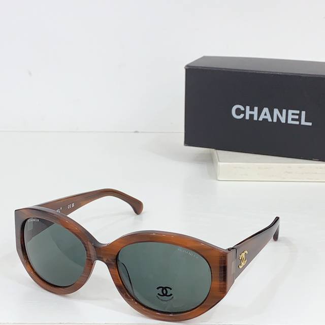Chanel Model: 71598 Size: 54 Ports 20-140