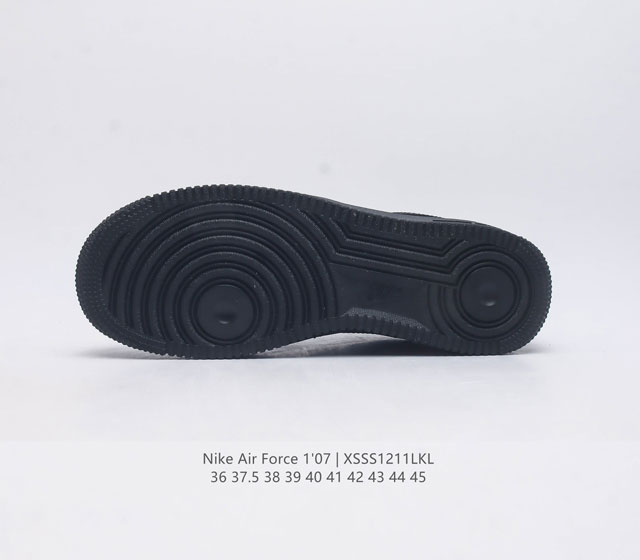 The company level top layer leather Nike Air Force 1 07 Air Force One af1 low top versatile casual sports board shoe has soft and elastic cushioning performance and excellent midsole design spanning retro and modern exterior