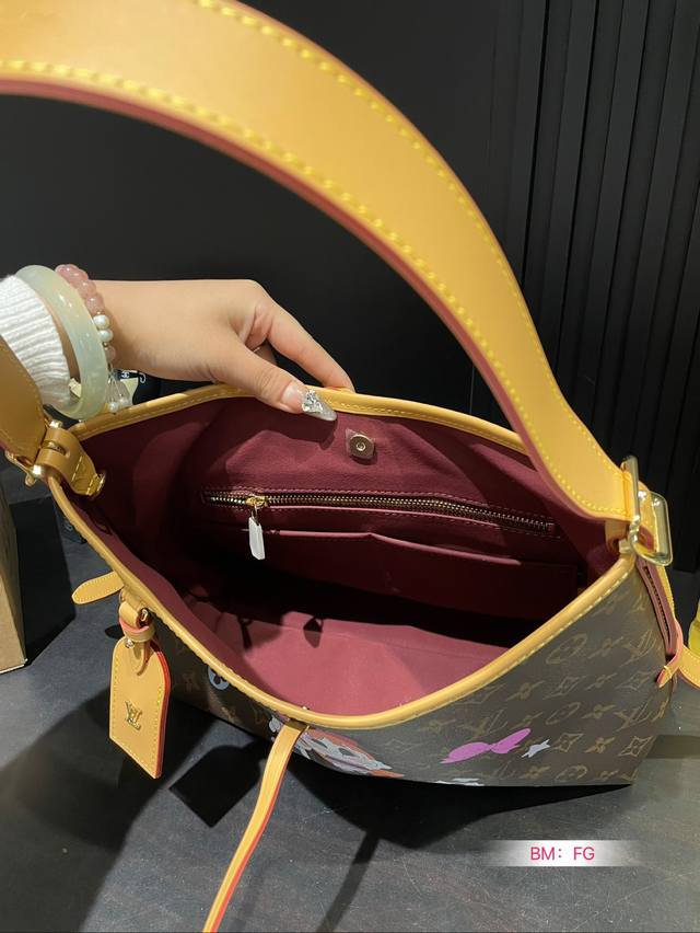 Comes with a folding gift box Lv, Kerry Ao bag, July new collection, old flower painted labubu women's bag, Carry All new collection, neverfull Lv, early spring game On series, Neverfull new shopping bag: