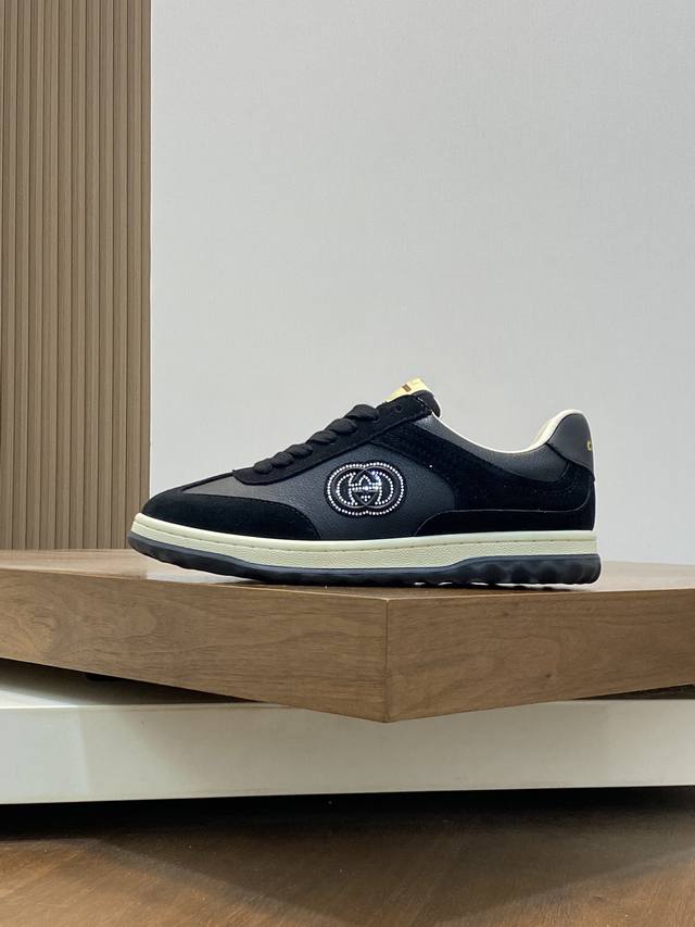 Gucci - High quality original - Upper: Nappa calf leather, Lychee grain calf leather, computer embroidery brand totem - Inner: Water dyed calf leather - outsole: Ultra light TPU rubber; Two tone molded outsole - Ultra high quality control workmanship