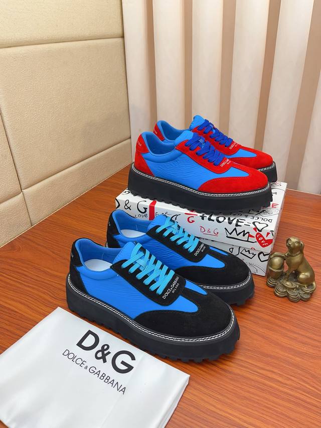 Actual price: Dolce&Gabbana DG original imported top layer cowhide and sheepskin lining, lightweight, comfortable, versatile on the feet, original special supply outsole highly favored by trendy men, welcome to compare exquisite and luxurious quality