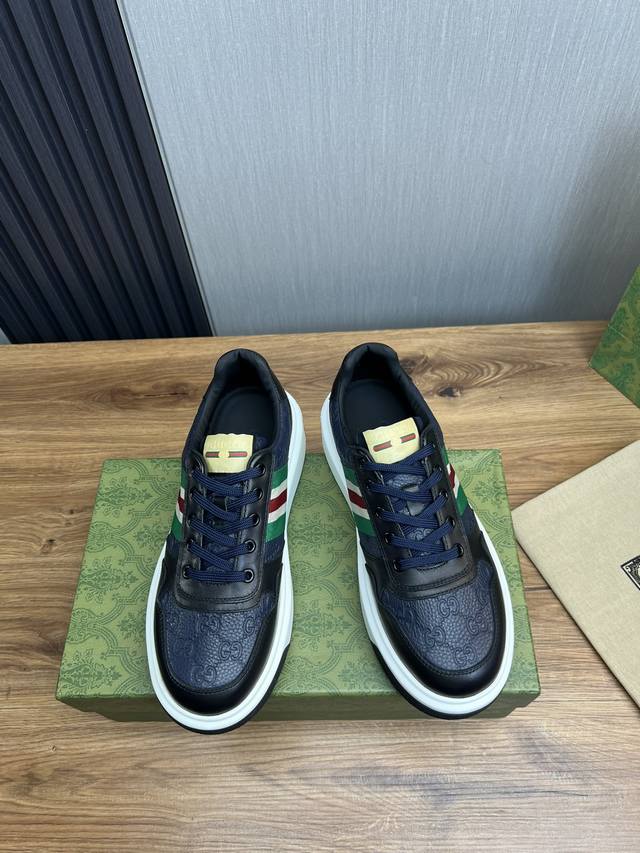 Factory price Gucci high-end quality original single shoe upper: Napa calf leather, lychee grain calf leather, computer embroidery brand totem interior: water dyed cowhide outsole: ultra light TPU rubber; Two tone molded outsole with ultra-high quali