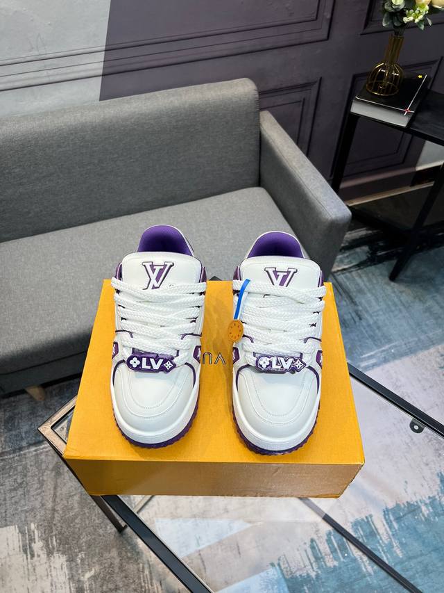 LV Top Version Fat Ding New Purchasing Quality LV~Louis Vuitton Lv TRAINER's Best Looking Sneakers, Donkey Brand Promotes New Products, Official Website Limited Edition Retro Basketball Sneakers! High top and low top both spend a lot of money to purc