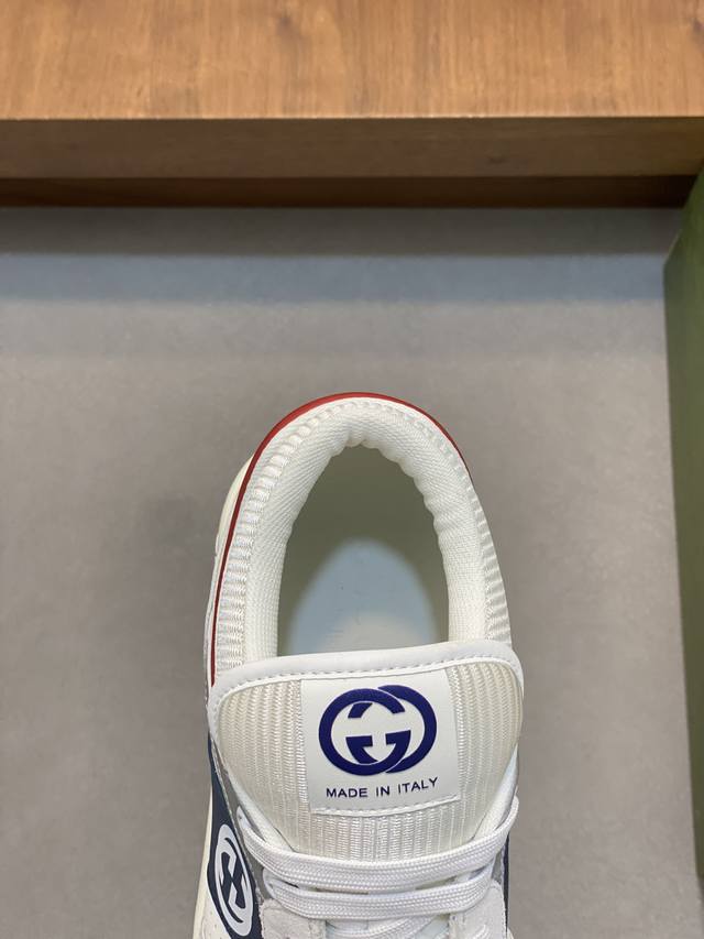 Gucci - High quality original - Upper: Nappa calf leather, Lychee grain calf leather, computer embroidery brand totem - Inner: Water dyed calf leather - outsole: Ultra light TPU rubber; Two tone molded outsole - Ultra high quality control workmanship