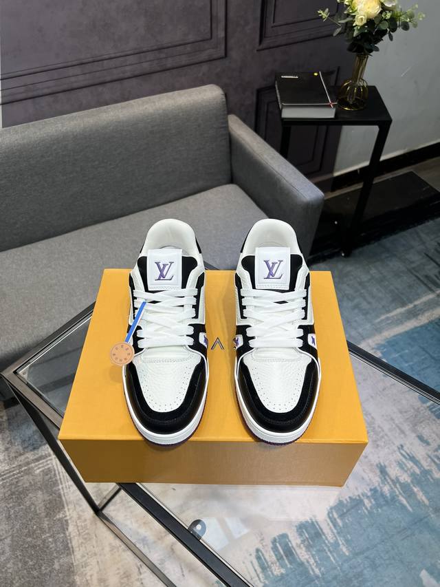 LV's top version new purchasing quality LV~Louis Vuitton Lv TRAINER's best looking sports shoes, donkey brand vigorously promotes new products, official website limited edition retro basketball sports shoes! High top and low top both spend a lot of m