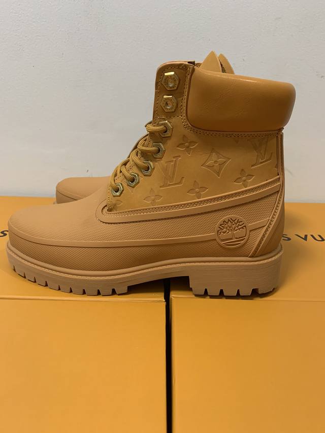 L Family Collaboration P: Couple Size: Women's 35-40 Men's 39-44 45 Customized Timberland Collaboration Via Instagram Lv Early Autumn Timberland Big Yellow Boots